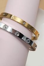 Load image into Gallery viewer, SIlver Clover Bangle Bracelet