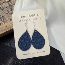 Load image into Gallery viewer, Deer Addie Medium Earrings