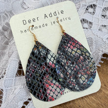 Load image into Gallery viewer, Deer Addie Earrings