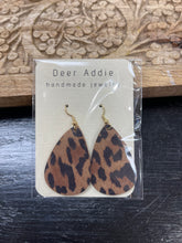 Load image into Gallery viewer, Deer Addie Earrings
