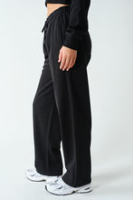 Load image into Gallery viewer, Black Relaxed Sweatpants