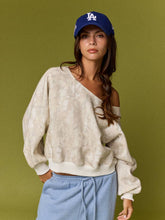 Load image into Gallery viewer, Slouchy Camo Sweatshirt