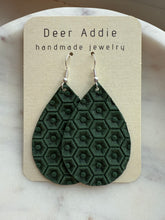 Load image into Gallery viewer, Deer Addie Earrings