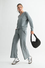 Load image into Gallery viewer, Mono B Heather Navy Brushed Hacci Top