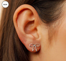 Load image into Gallery viewer, Pura Vida Bow Earrings