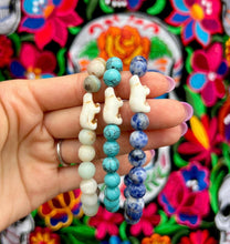 Load image into Gallery viewer, Venture Polar Bear Fahlo Bracelet