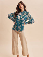 Load image into Gallery viewer, Teal Floral Button Top
