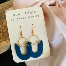 Load image into Gallery viewer, Deer Addie Medium Earrings
