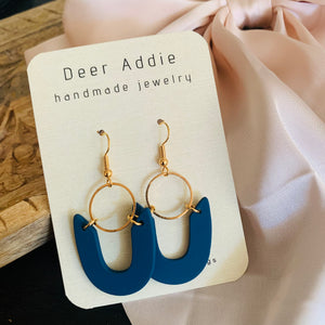 Deer Addie Medium Earrings