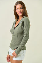 Load image into Gallery viewer, Green Half Zip Top

