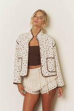 Load image into Gallery viewer, Quilted Brown Floral Jacket
