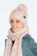 Load image into Gallery viewer, Mixed Yarn Pom Hat
