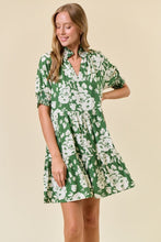 Load image into Gallery viewer, Doe + Rae Green Floral Tiered Dress
