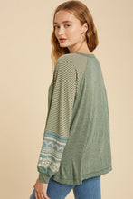 Load image into Gallery viewer, Heather Green Embroidered Sleeve Top
