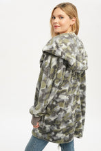 Load image into Gallery viewer, Camo Hoodie Jacket
