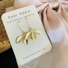 Load image into Gallery viewer, Deer Addie Medium Earrings

