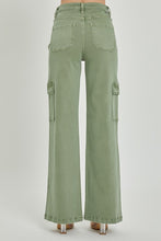 Load image into Gallery viewer, Olive Wide Leg Cargo Pants
