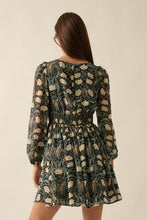 Load image into Gallery viewer, Vintage Floral Print Pleated Dress
