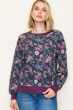 Load image into Gallery viewer, Staccato Purple Floral Pullover
