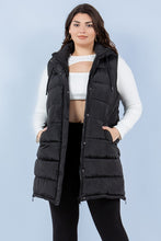 Load image into Gallery viewer, Black Long Puffer Vest - Plus
