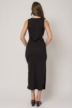 Load image into Gallery viewer, Black Ribbed Twist Maxi Dress
