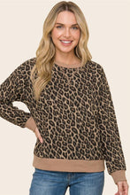 Load image into Gallery viewer, Leopard Taupe Pullover
