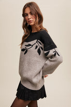 Load image into Gallery viewer, Black + Grey Leaf Design Sweater
