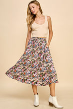 Load image into Gallery viewer, Floral Print Skirt
