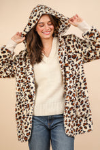 Load image into Gallery viewer, Ivory Leopard Fuzzy Cardi
