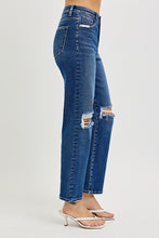 Load image into Gallery viewer, Amber Distressed Knee GF Jeans
