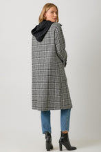 Load image into Gallery viewer, B+W Plaid Hooded Jacket
