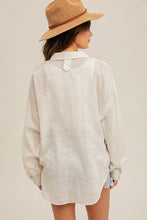 Load image into Gallery viewer, White Oversized Plaid Button Top
