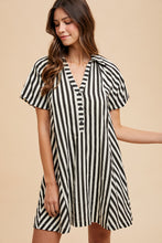Load image into Gallery viewer, B+W Stripe Bubble Sleeve Dress
