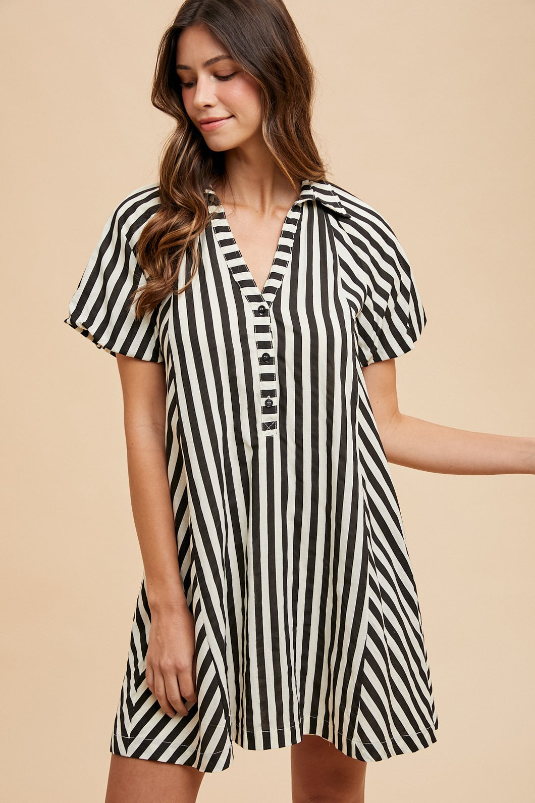 B+W Stripe Bubble Sleeve Dress