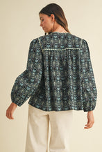 Load image into Gallery viewer, Evergreen Printed Top
