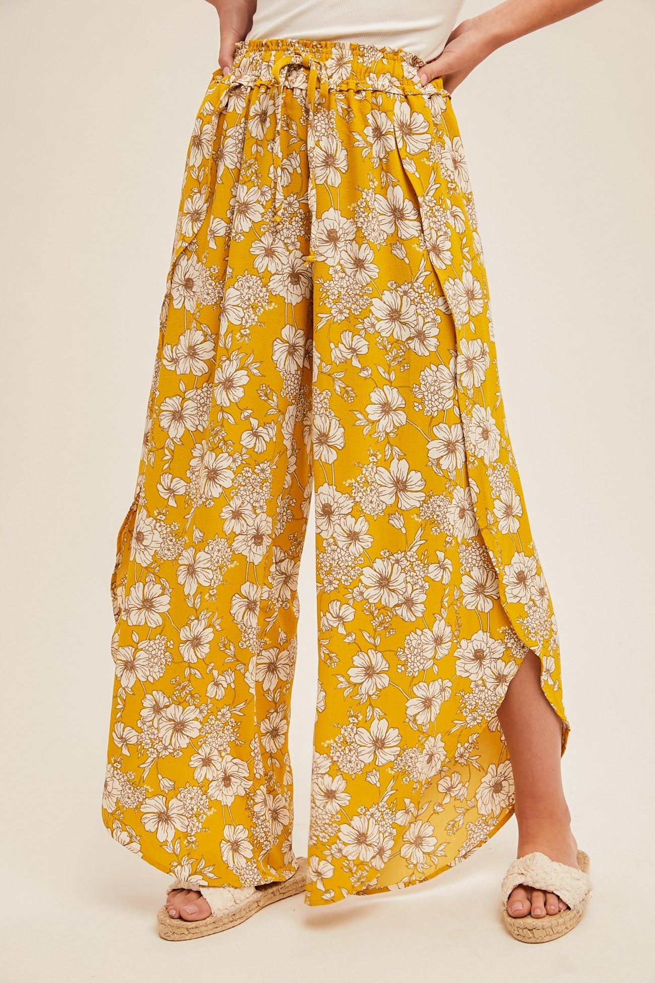 【house on the hill】yellow flower パンツセット Hem + Thread Mustard Floral Tulip Hem Pants – Adorn Boutique MI