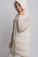 Load image into Gallery viewer, Ivory Puffer Vest
