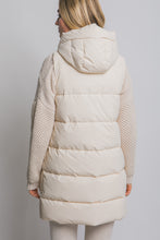 Load image into Gallery viewer, Ivory Puffer Vest
