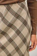 Load image into Gallery viewer, Hunter + Cocoa Plaid Skirt
