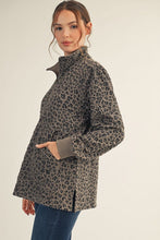 Load image into Gallery viewer, Textured Leopard Zip Top

