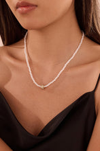 Load image into Gallery viewer, Pearl + Gemtone Necklace
