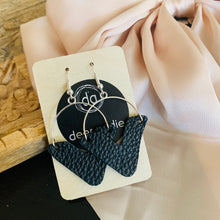 Load image into Gallery viewer, Deer Addie Medium Earrings

