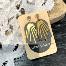 Load image into Gallery viewer, Deer Addie Earrings
