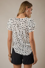 Load image into Gallery viewer, Ivory Layered Sleeve Abstract Top
