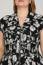 Load image into Gallery viewer, B+W Floral Zip Dress - Plus
