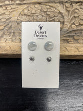 Load image into Gallery viewer, Desert Dreams Petite Earrings
