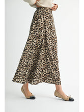 Load image into Gallery viewer, Leopard Maxi Skirt
