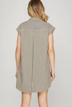 Load image into Gallery viewer, B+W Stripe Button Up Dress
