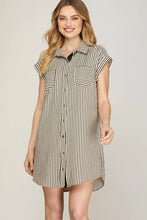 Load image into Gallery viewer, B+W Stripe Button Up Dress
