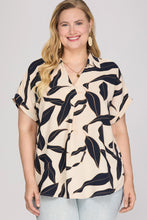 Load image into Gallery viewer, She + Sky Navy Botanical Top - Plus
